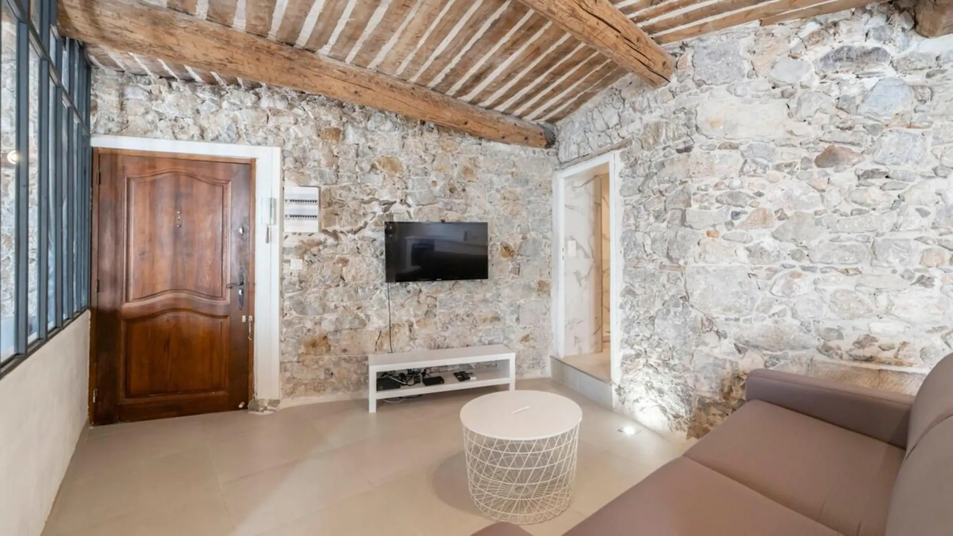 Brand New One Bedroom Heart Of Κάννες Διαμέρισμα