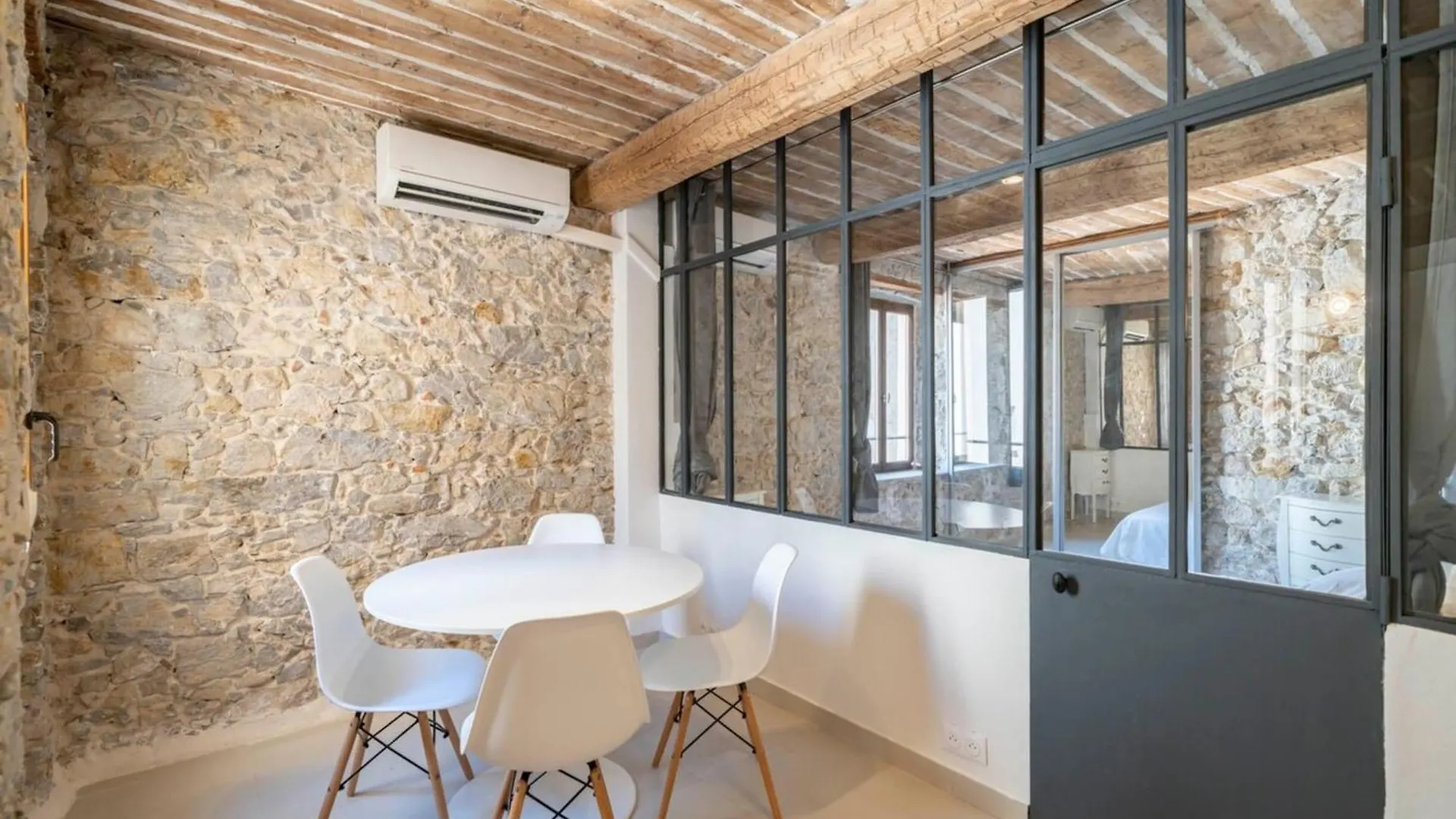 Brand New One Bedroom Heart Of Канны