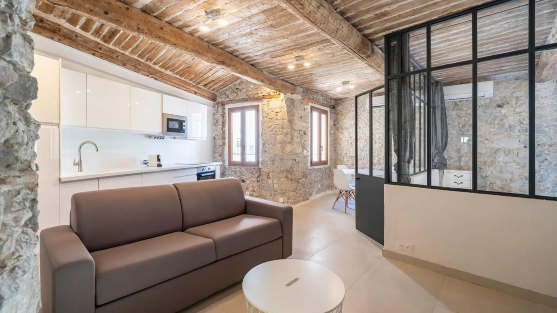 Brand New One Bedroom Heart Of Канны